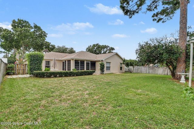 854 Hunters Creek Drive, Melbourne, FL 32904