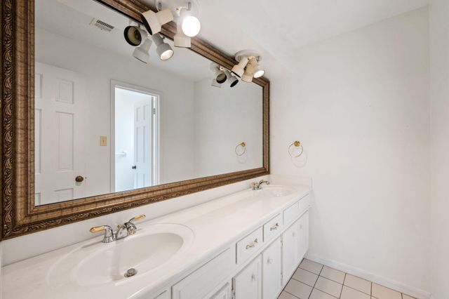 2006 Running Springs Drive, Kingwood, TX 77339