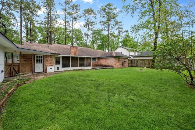 2006 Running Springs Drive, Kingwood, TX 77339