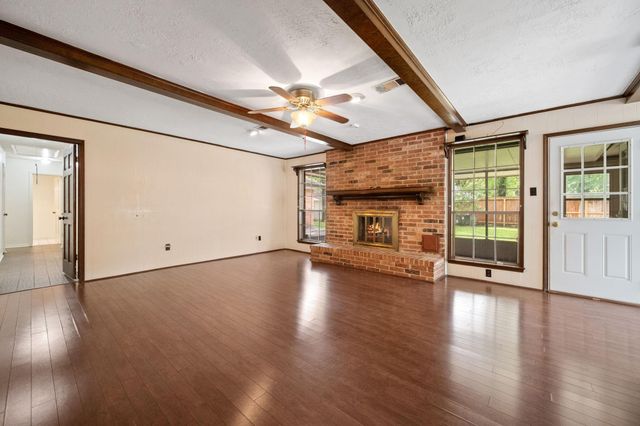 2006 Running Springs Drive, Kingwood, TX 77339