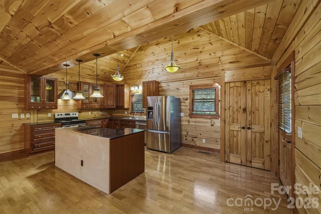 732 Grandview Peaks Drive, Nebo, NC 28761