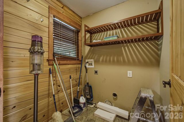 732 Grandview Peaks Drive, Nebo, NC 28761