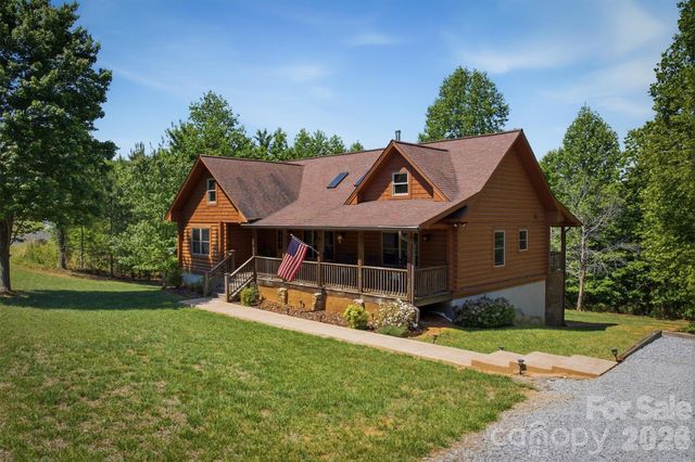 732 Grandview Peaks Drive, Nebo, NC 28761