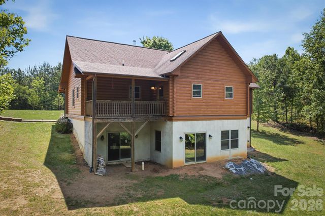 732 Grandview Peaks Drive, Nebo, NC 28761