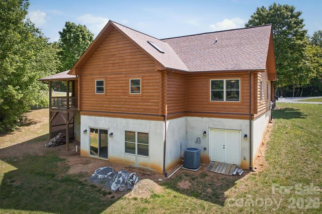 732 Grandview Peaks Drive, Nebo, NC 28761