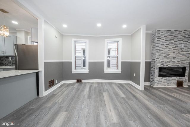 307 POPLAR ST, Darby, PA 19023