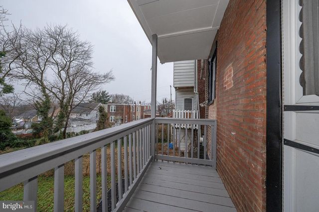 307 POPLAR ST, Darby, PA 19023