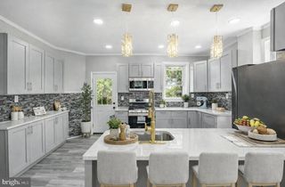 307 POPLAR ST, Darby, PA 19023