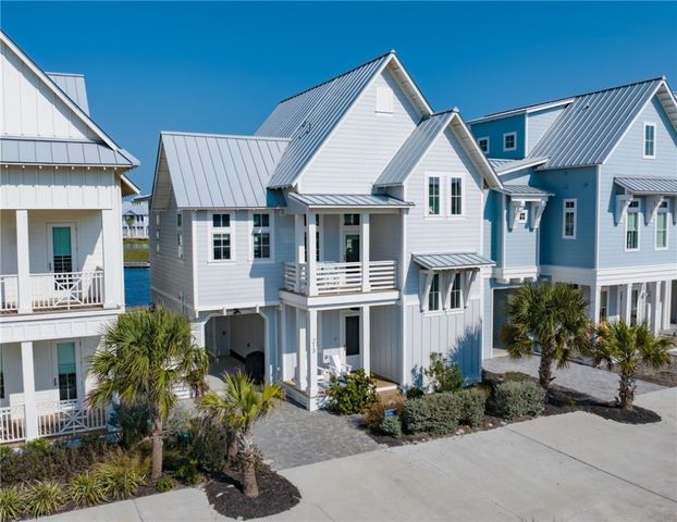 213 Teakwood Dr, Port Aransas, TX 78373