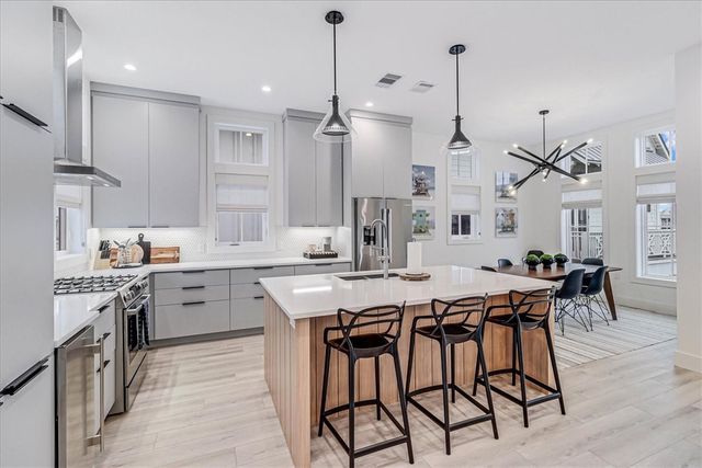 213 Teakwood Dr, Port Aransas, TX 78373