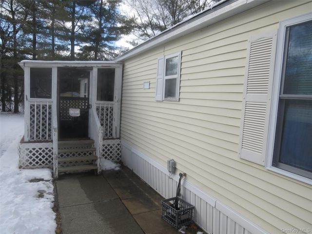 723 Beekman Road 72, Hopewell Junction, NY 12533