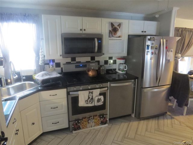 723 Beekman Road 72, Hopewell Junction, NY 12533