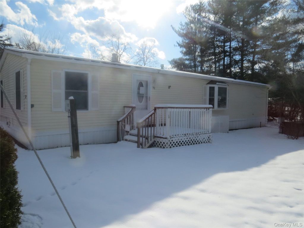 723 Beekman Road 72, Hopewell Junction, NY 12533