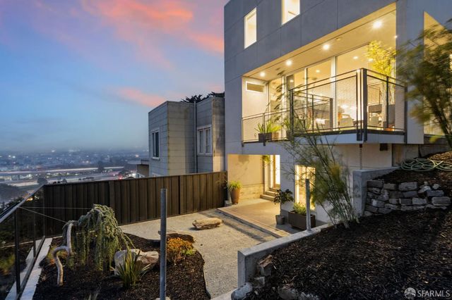 147 Bronte Street, San Francisco, CA 94110