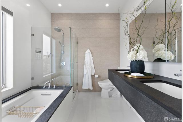 147 Bronte Street, San Francisco, CA 94110