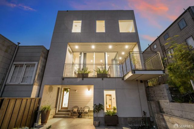147 Bronte Street, San Francisco, CA 94110