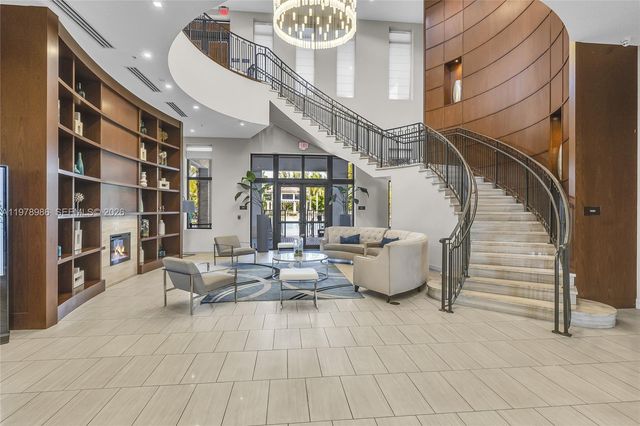 7925 NW 104th Ave 28, Doral, FL 33178