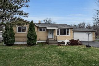 2932 Krueger Road, Wheatfield, NY 14120