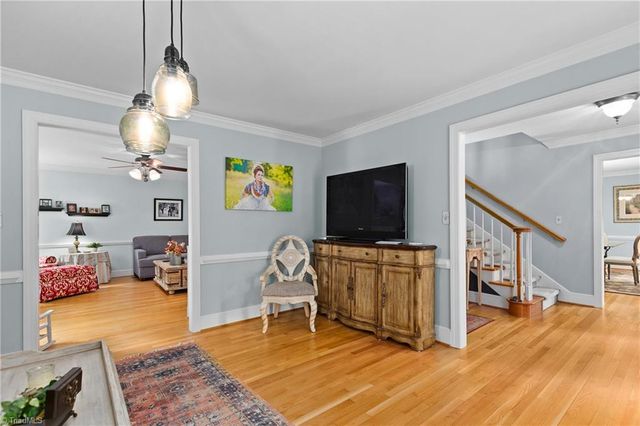 806 Mcnair Court, High Point, NC 27265
