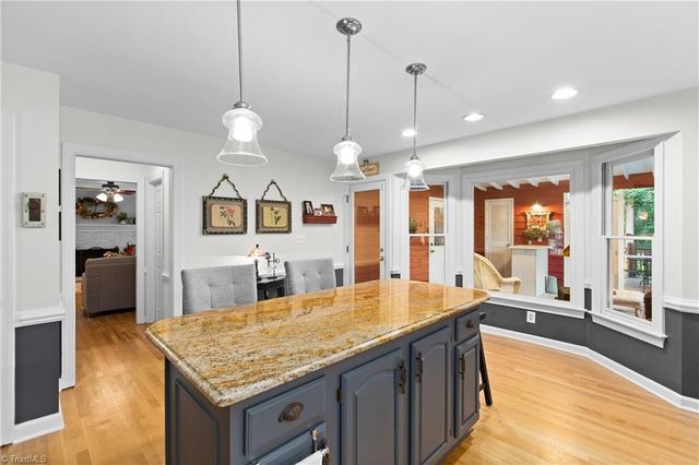 806 Mcnair Court, High Point, NC 27265