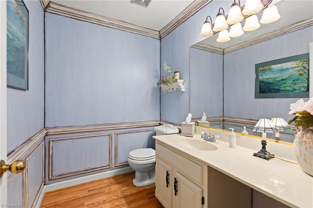 806 Mcnair Court, High Point, NC 27265