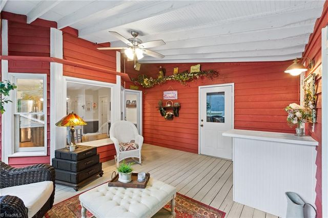 806 Mcnair Court, High Point, NC 27265