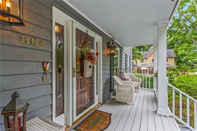 806 Mcnair Court, High Point, NC 27265