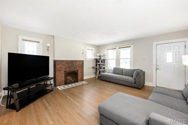 110 N 32nd Street, Belleville, IL 62226