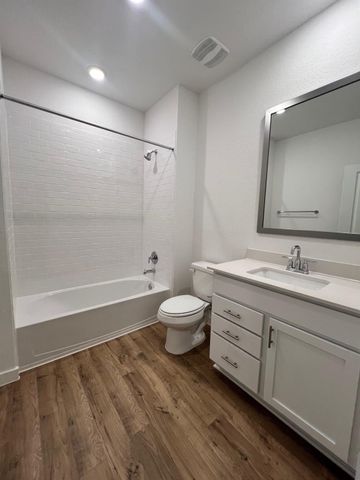 1925 Crooked Creek ST, Leander, TX 78641