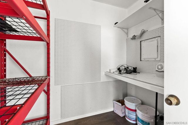 2556 Navarra Drive C, Carlsbad, CA 92009