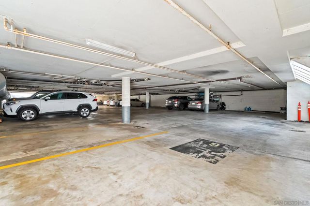 2556 Navarra Drive C, Carlsbad, CA 92009