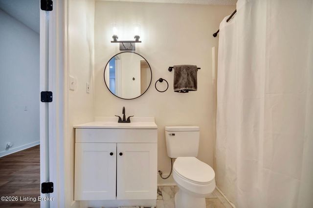 528 M St, Louisville, KY 40208