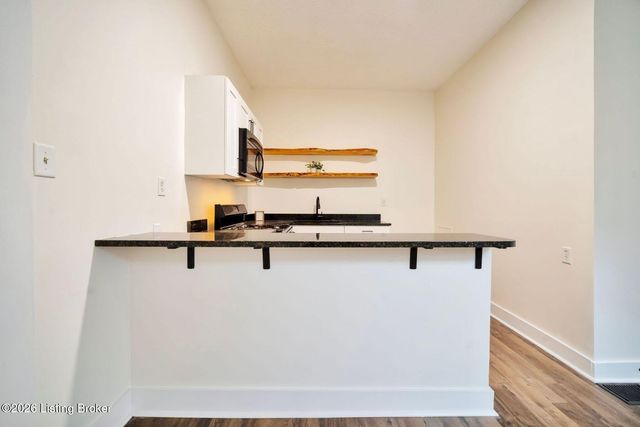 528 M St, Louisville, KY 40208