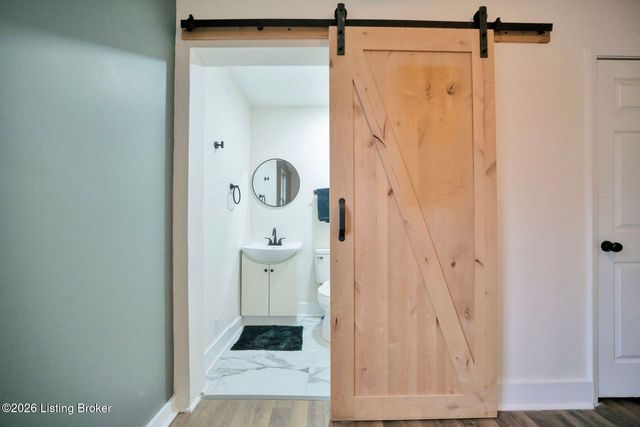 528 M St, Louisville, KY 40208