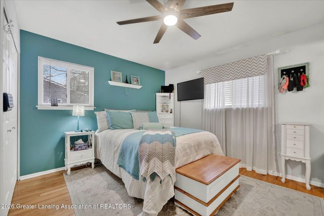 5902 Beuna Parkway, Haslett, MI 48840