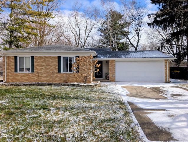 5902 Beuna Parkway, Haslett, MI 48840