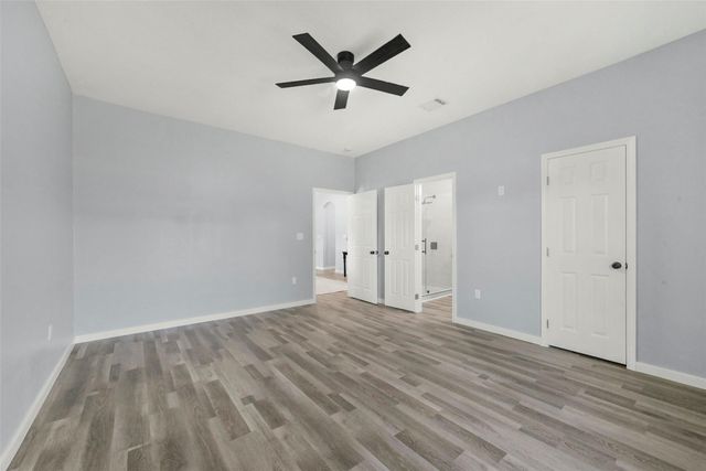 262 County Road 3552, Cleveland, TX 77327