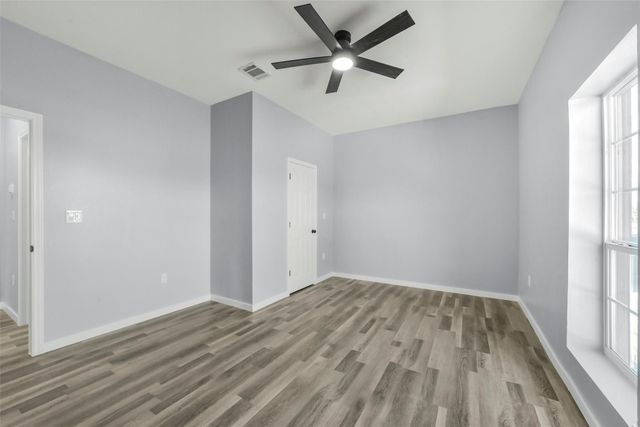 262 County Road 3552, Cleveland, TX 77327
