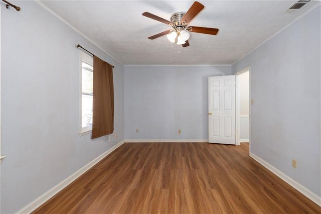 929 Glynn Oaks Drive, Clarkston, GA 30021