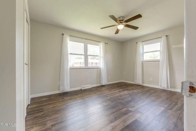 504 Mccrary Drive, Morristown, TN 37814