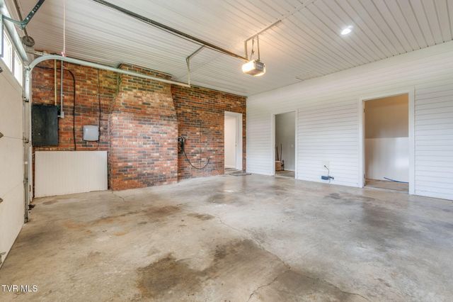 504 Mccrary Drive, Morristown, TN 37814