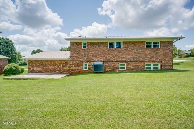 504 Mccrary Drive, Morristown, TN 37814