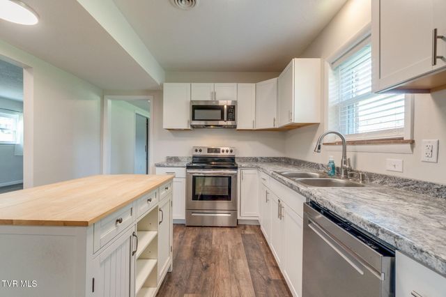 504 Mccrary Drive, Morristown, TN 37814