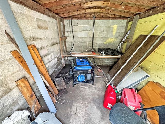 33247 Bittner Drive, Warsaw, MO 65355