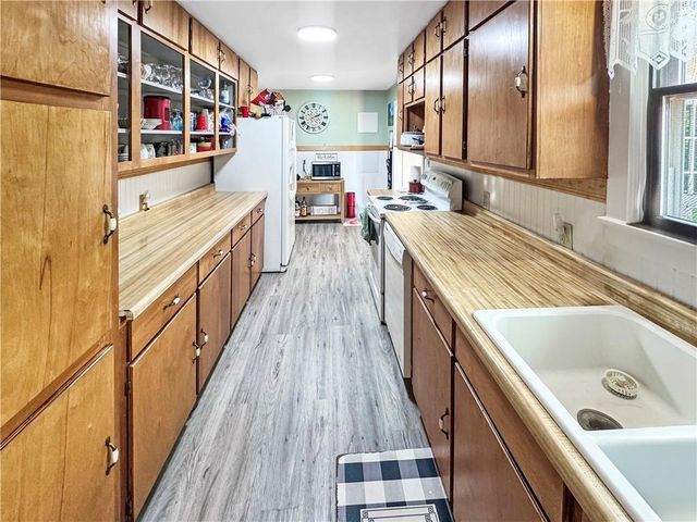 33247 Bittner Drive, Warsaw, MO 65355