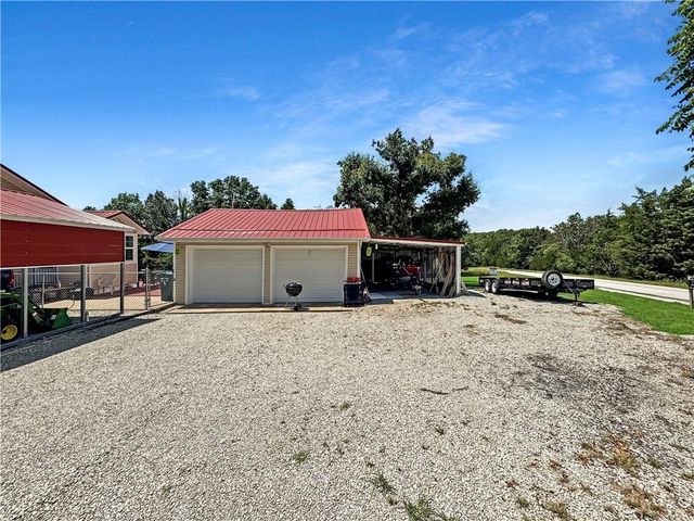 33247 Bittner Drive, Warsaw, MO 65355