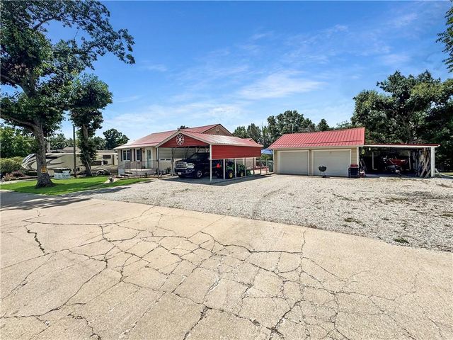 33247 Bittner Drive, Warsaw, MO 65355