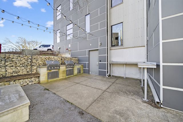 1900 12th Ave S Apt 322, Nashville, TN 37203