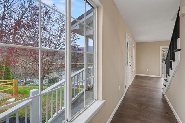 97 Kilmoore Lane, Hayesville, NC 28904