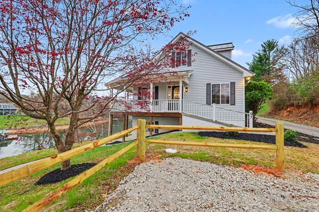 97 Kilmoore Lane, Hayesville, NC 28904